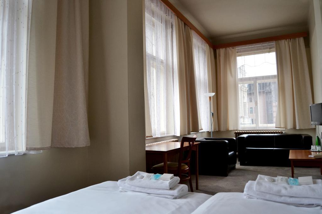 ホテル プラハ リベレツ 部屋 写真